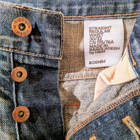 H&M Straight Leg Distressed Jeans 30x32 &Denim - Picture 5 of 5
